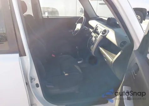 2005 Scion Xb from USA, damaged, VIN JTLKT334650181794